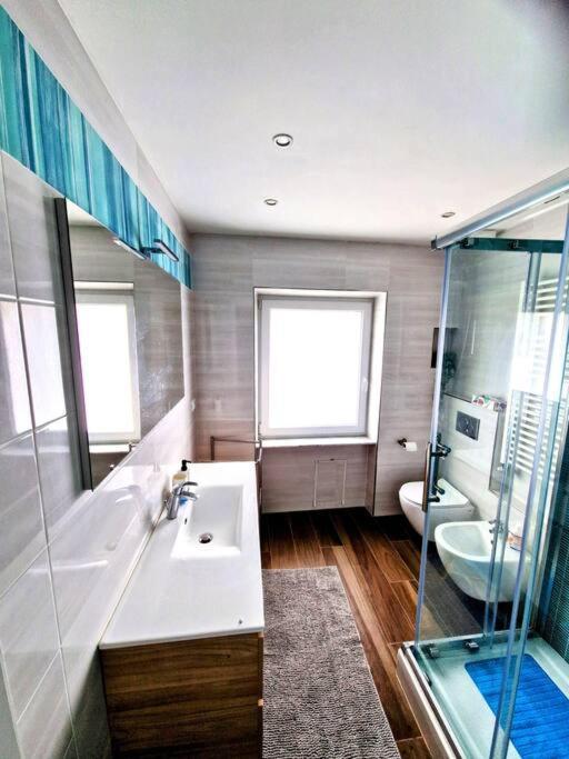 All New And Privat Parking La Graziosa Apartment Genova Eksteriør bilde