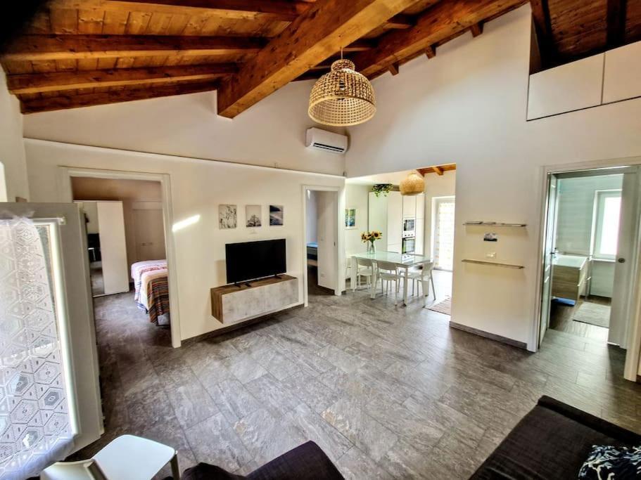 All New And Privat Parking La Graziosa Apartment Genova Eksteriør bilde